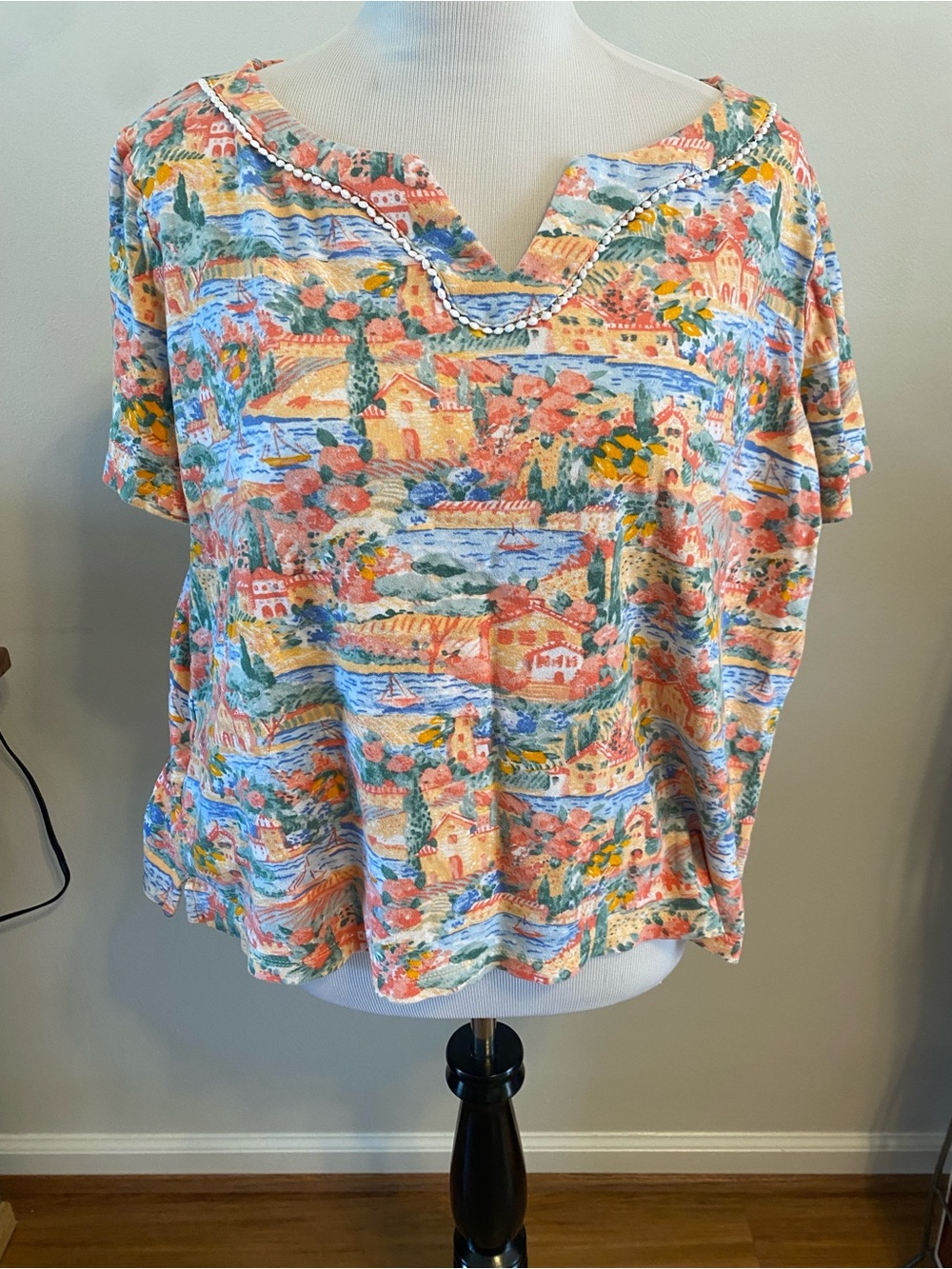 Vintage Kim Rogers Mediterranean Landscape Print Short Sleeve V-Neck Top T-Shirt
